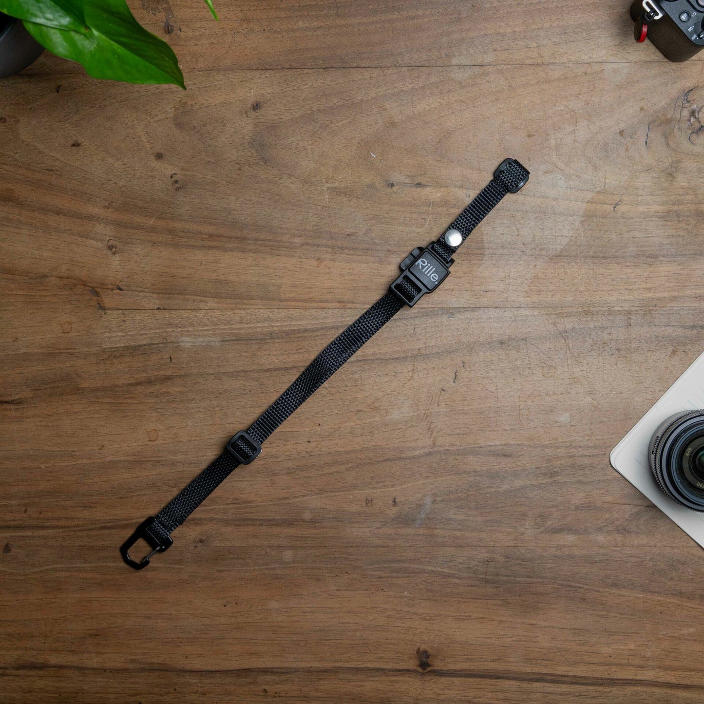 The Rille Cycling Camera Strap